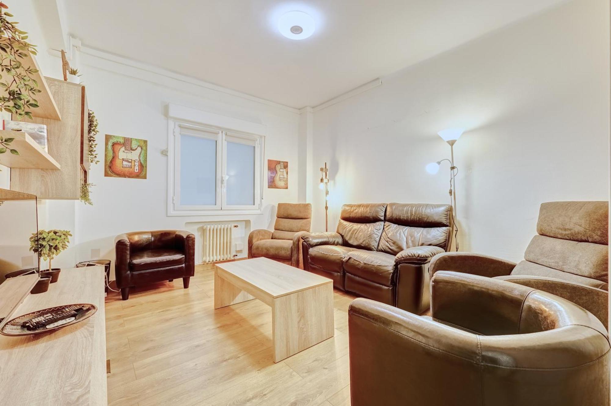 Monasterio By Clabao Appartement Pamplona Buitenkant foto