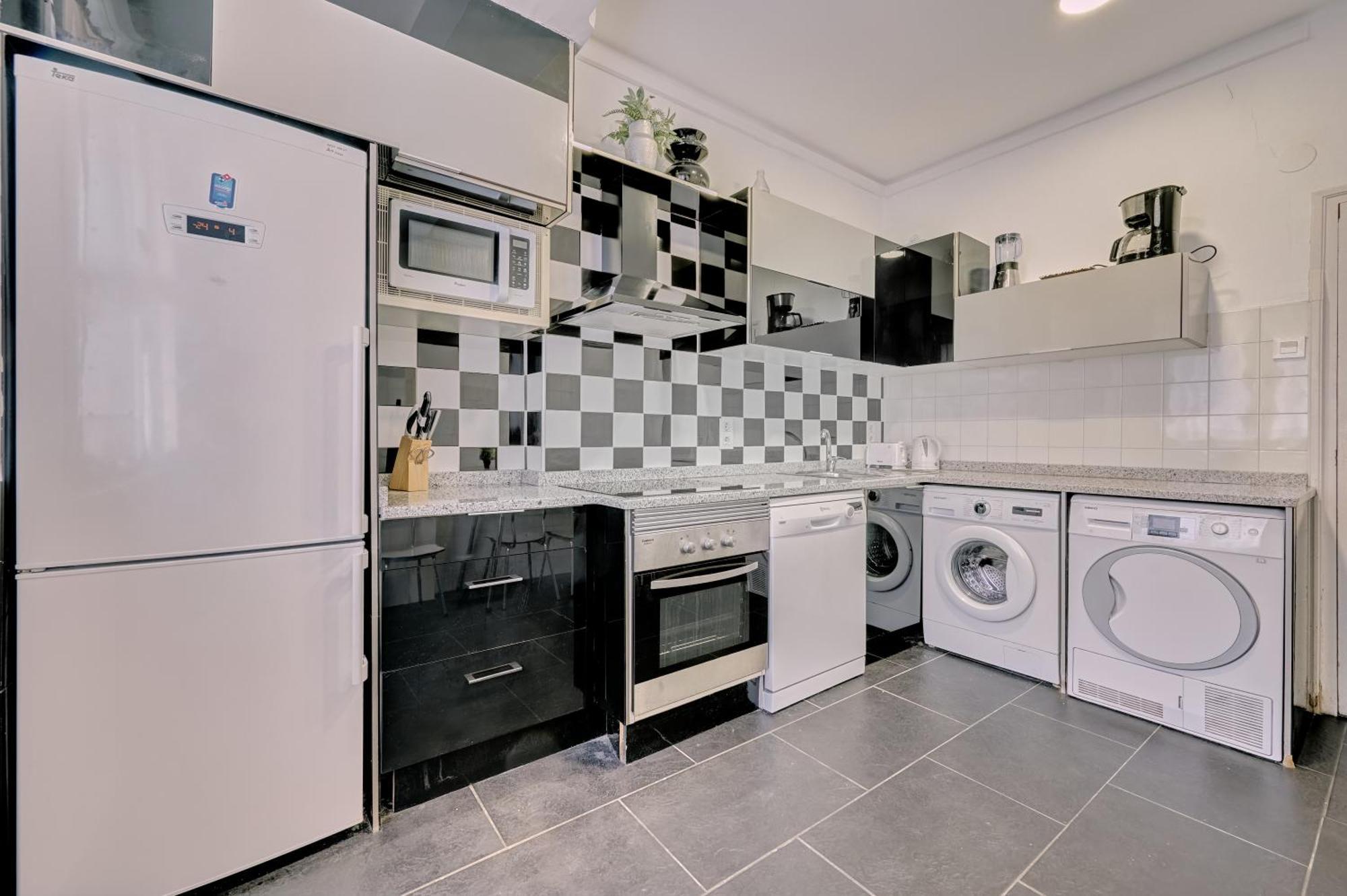 Monasterio By Clabao Appartement Pamplona Buitenkant foto